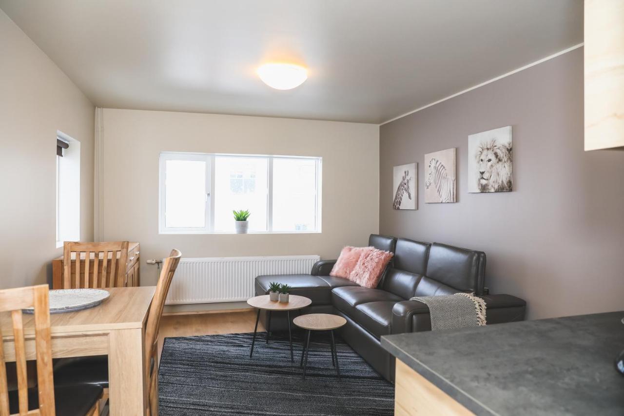 E18 Apartments Akureyri Oda fotoğraf